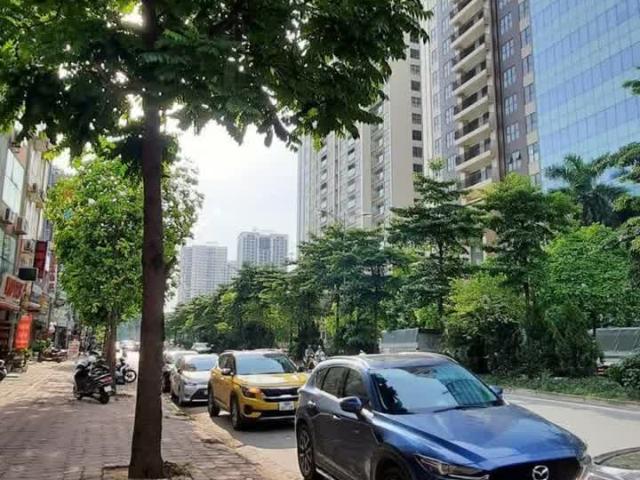 Nhà mặt phố bán tại Hoàn Kiếm, Hà Nội