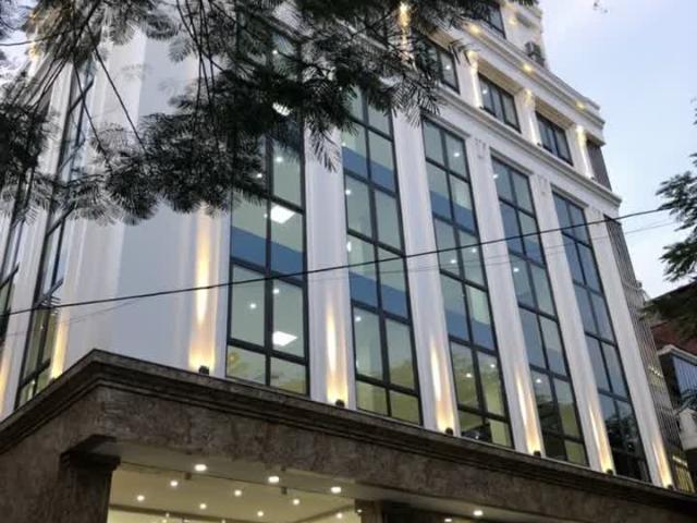 Nhà mặt phố bán tại Hoàn Kiếm, Hà Nội