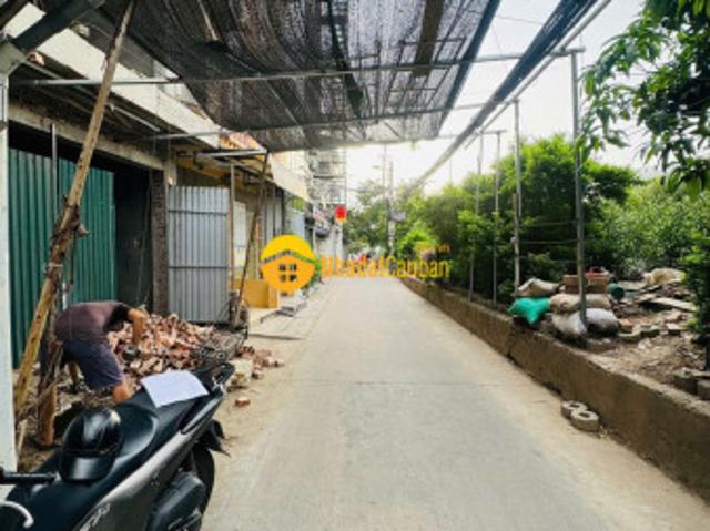 Nhà mặt phố bán