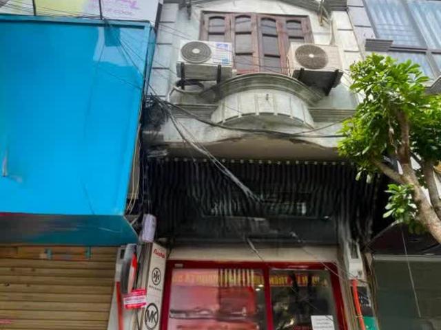 Nhà mặt phố bán tại Hoàn Kiếm, Hà Nội