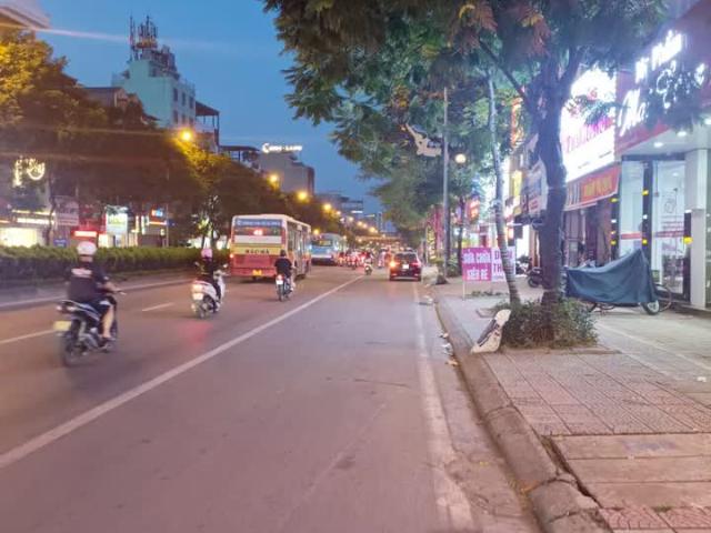 Nhà mặt phố bán tại Hoàn Kiếm, Hà Nội