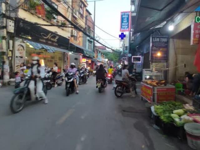 Nhà mặt phố bán tại Hoàn Kiếm, Hà Nội