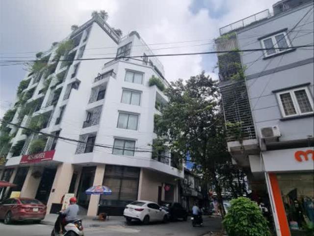 Nhà mặt phố bán tại Hoàn Kiếm, Hà Nội