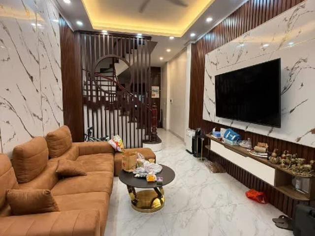 Nhà bán tại Hoàn Kiếm, Hà Nội