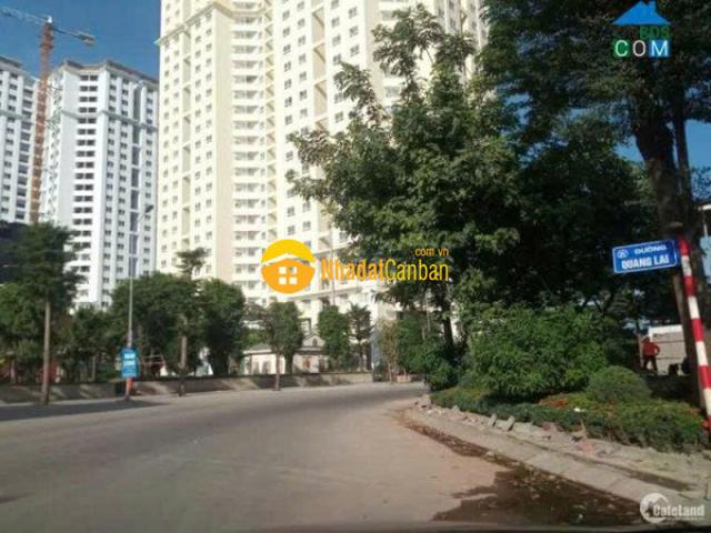 Nhà mặt phố bán