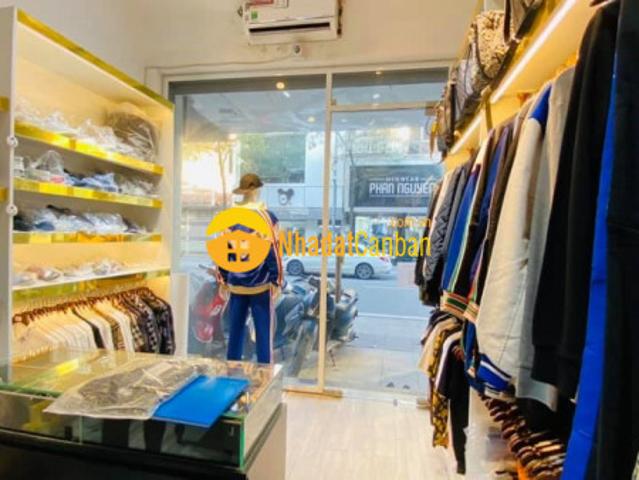Nhà mặt phố bán