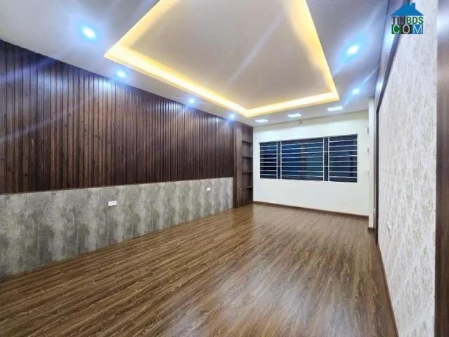 Nhà mặt phố bán tại Hoàn Kiếm, Hà Nội