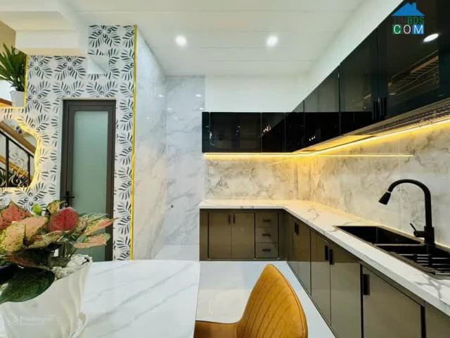 Nhà mặt phố bán tại Hoàn Kiếm, Hà Nội