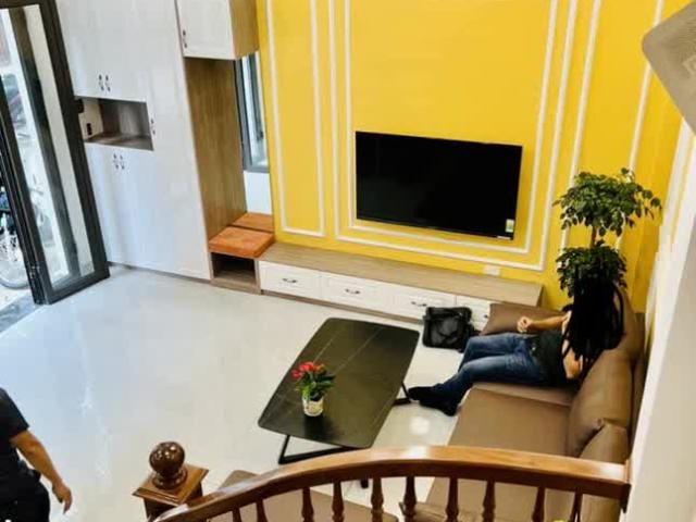 Nhà mặt phố bán tại Hoàn Kiếm, Hà Nội