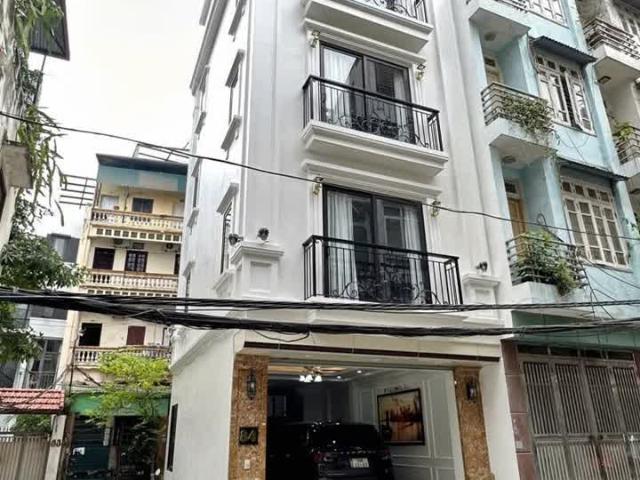 Nhà mặt phố bán tại Hoàn Kiếm, Hà Nội