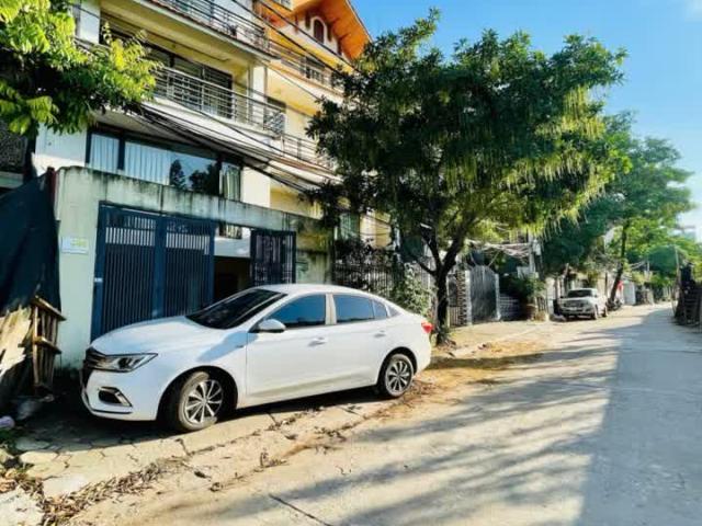 Nhà mặt phố bán tại Hoàn Kiếm, Hà Nội