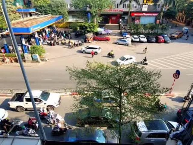 Nhà mặt phố bán tại Hoàn Kiếm, Hà Nội