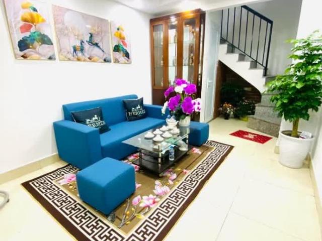 Nhà mặt phố bán tại Hoàn Kiếm, Hà Nội