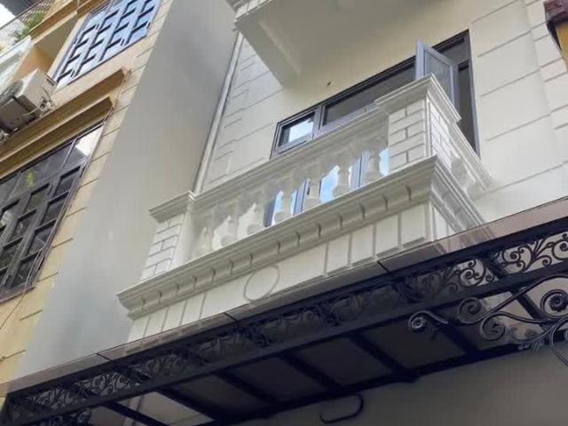 Nhà mặt phố bán tại Hoàn Kiếm, Hà Nội
