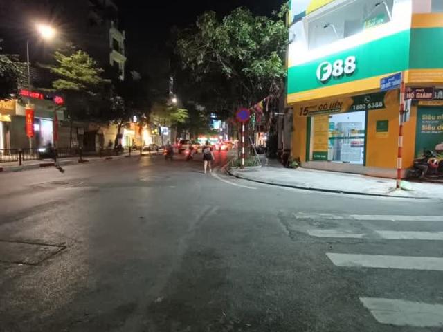 Nhà mặt phố bán tại Hoàn Kiếm, Hà Nội