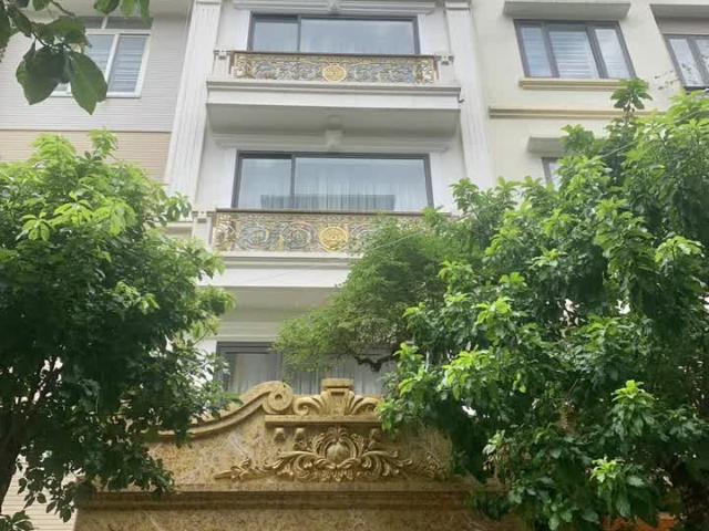 Biệt Thự bán tại Hoàn Kiếm, Hà Nội