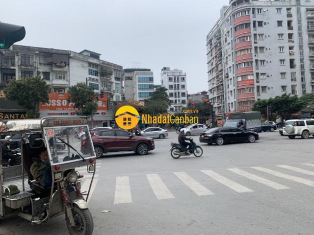 Nhà mặt phố bán