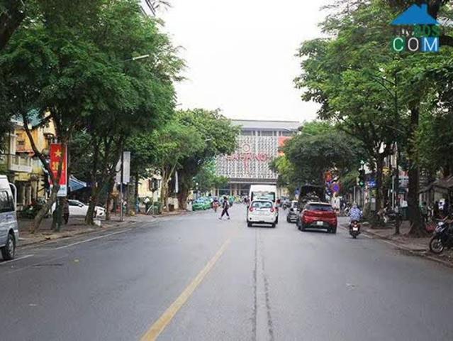 Nhà mặt phố bán tại Hoàn Kiếm, Hà Nội