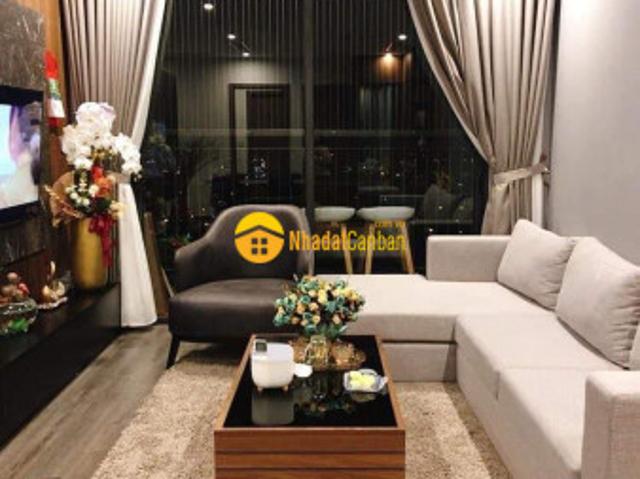 Nhà mặt phố bán