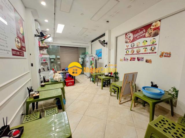 Nhà mặt phố bán