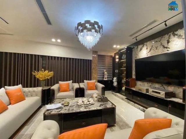 Nhà mặt phố bán tại Hoàn Kiếm, Hà Nội