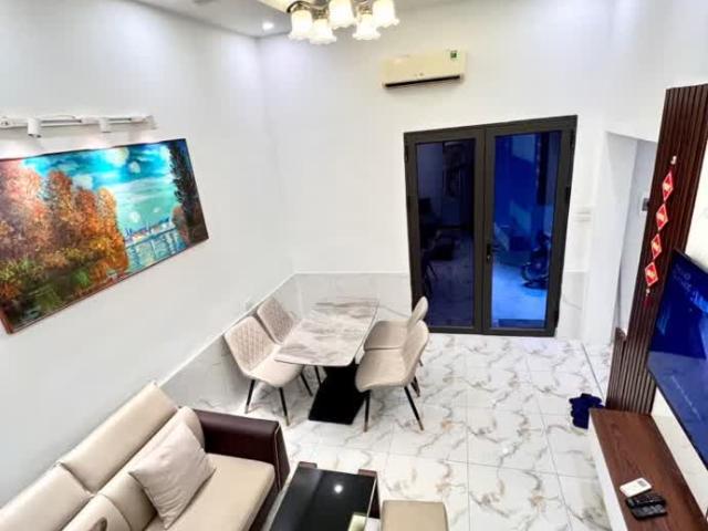 Nhà mặt phố bán tại Hoàn Kiếm, Hà Nội