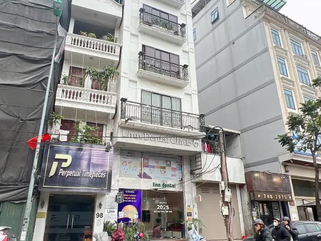 Nhà mặt phố bán tại Hoàn Kiếm, Hà Nội