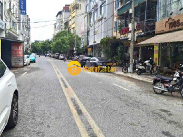 Nhà mặt phố bán