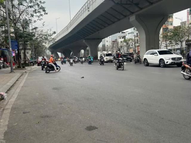 Nhà mặt phố bán tại Hoàn Kiếm, Hà Nội