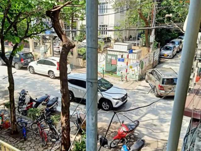 Nhà mặt phố bán tại Hoàn Kiếm, Hà Nội