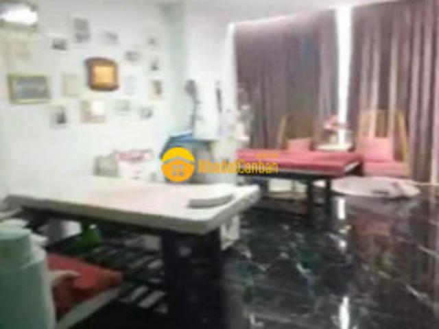 Nhà mặt phố bán
