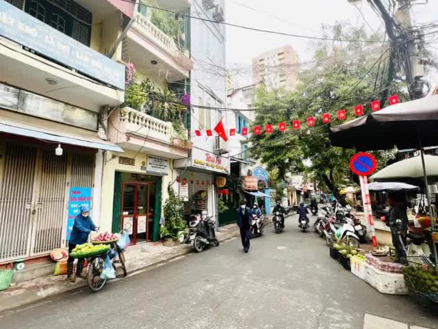 Nhà mặt phố bán tại Hoàn Kiếm, Hà Nội