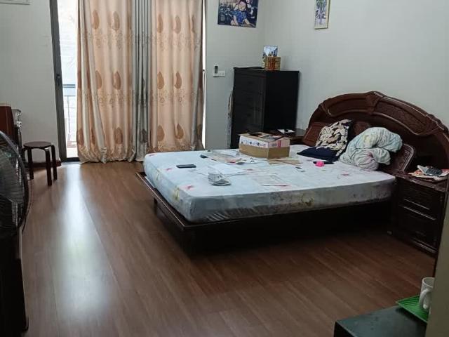 Nhà mặt phố bán tại Hoàn Kiếm, Hà Nội