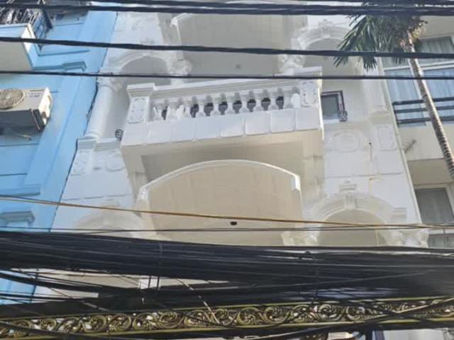 Nhà mặt phố bán tại Hoàn Kiếm, Hà Nội