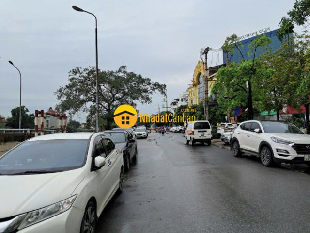 Nhà mặt phố bán