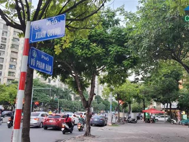 Nhà mặt phố bán tại Hoàn Kiếm, Hà Nội