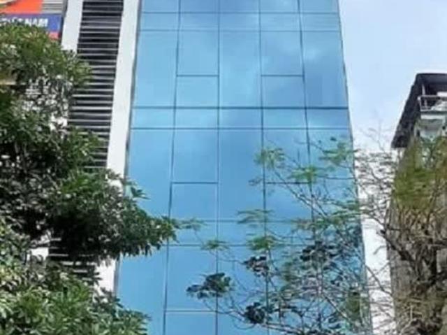 Nhà mặt phố bán tại Hoàn Kiếm, Hà Nội