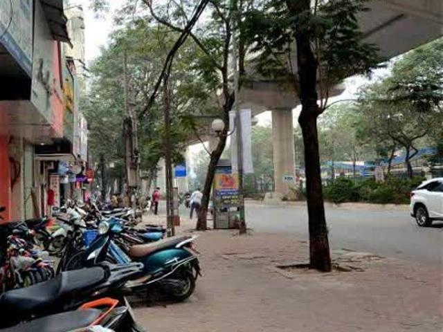 Nhà mặt phố bán tại Hoàn Kiếm, Hà Nội