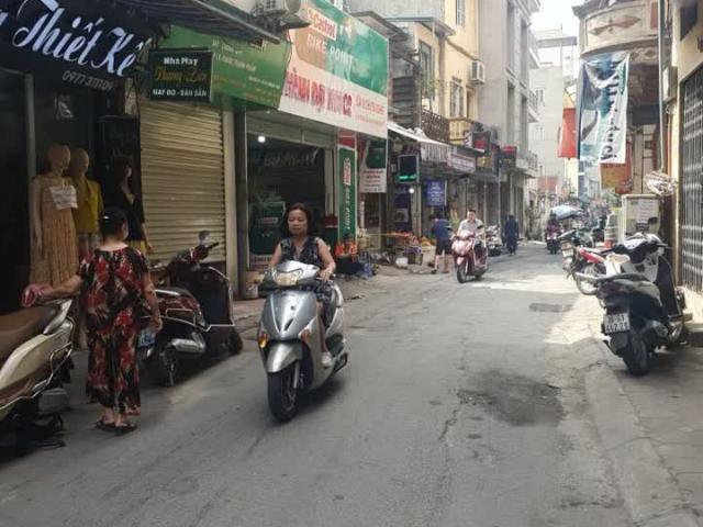 Nhà mặt phố bán tại Hoàn Kiếm, Hà Nội