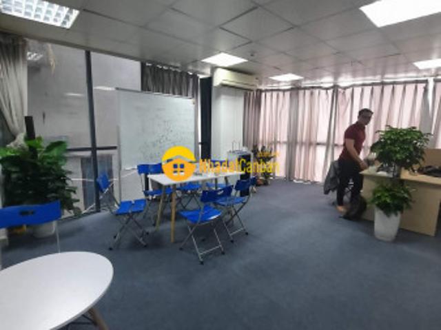 Nhà mặt phố bán