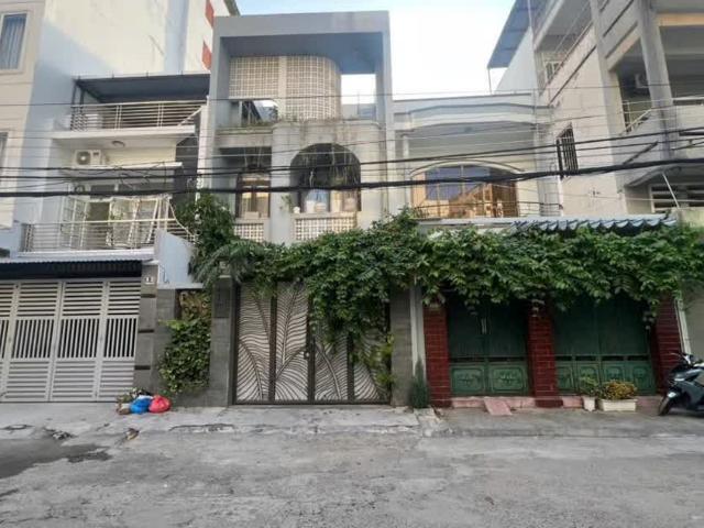Nhà mặt phố bán tại Gia Lai