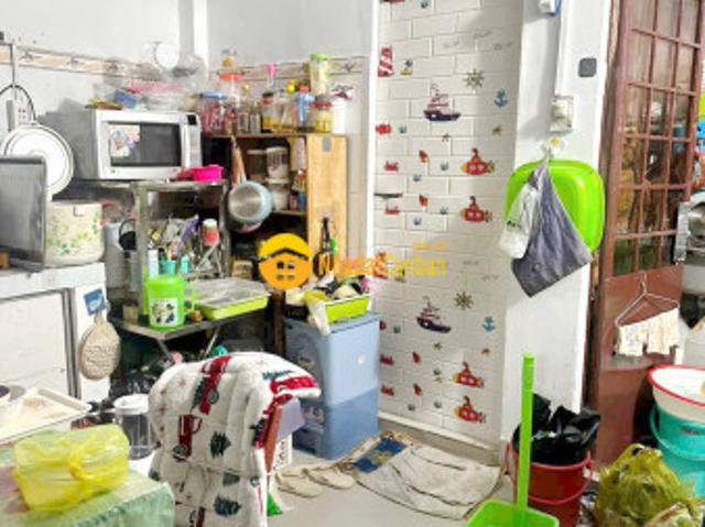 Nhà mặt phố bán