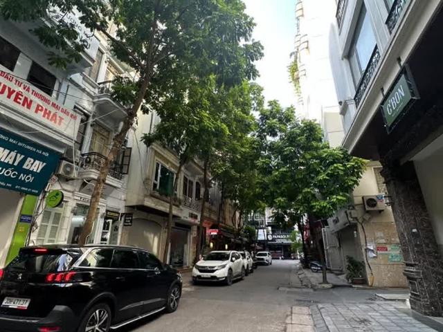 Nhà bán tại Hoàn Kiếm, Hà Nội