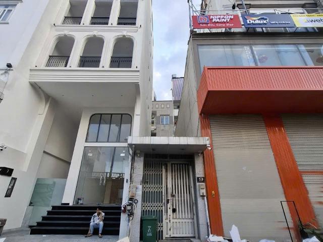 Nhà mặt phố bán