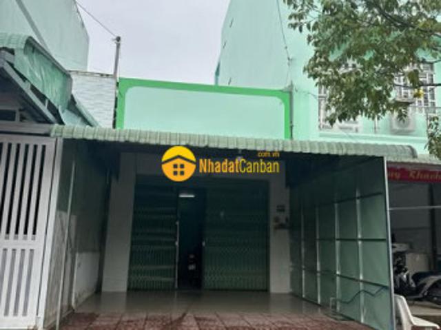 Nhà mặt phố bán