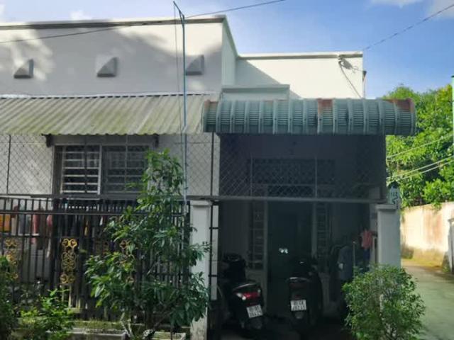 Nhà mặt phố bán tại Cần Thơ
