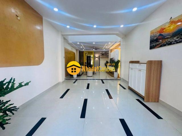Nhà mặt phố bán