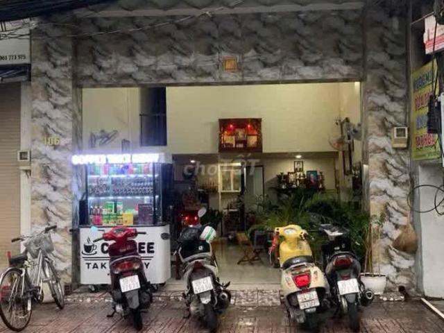 Nhà bán tại Khuôn viên UBND Thành phố Hồ Chí Minh, Thành phố Hồ Chí Minh
