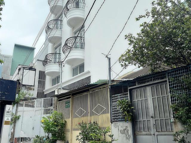 Nhà mặt phố bán