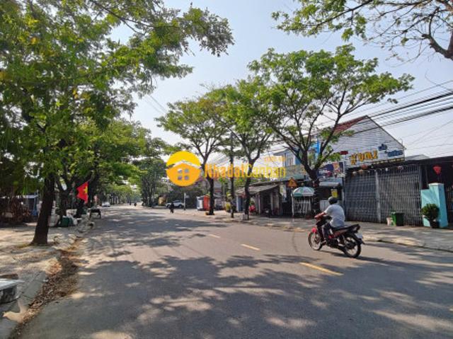 Nhà mặt phố bán